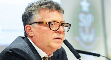 Eduardo Fagnani entrevistado por Ricardo Machado, em IHU On-line